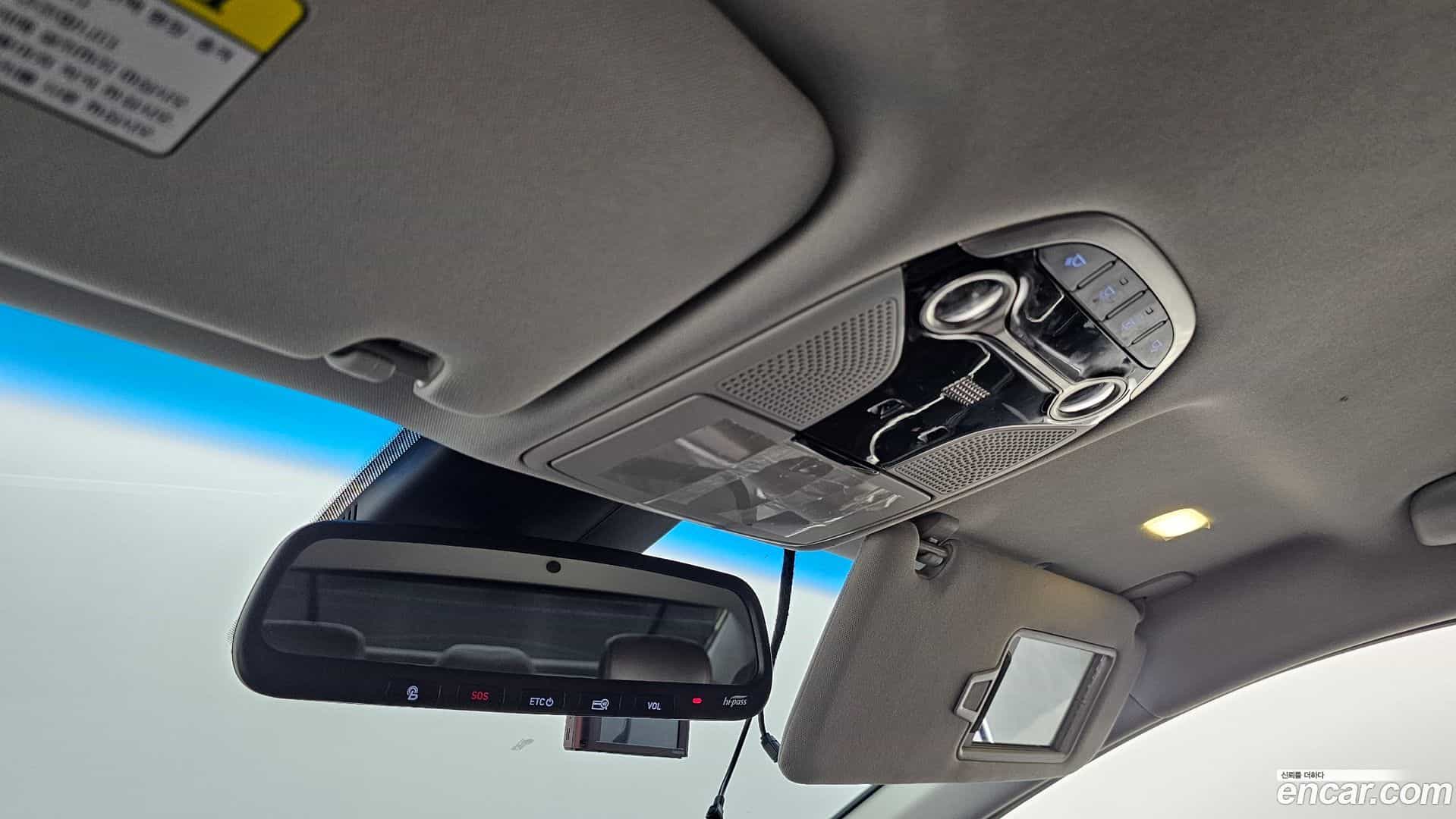 Grandeur Hyundai 2019.9-OPTION-040