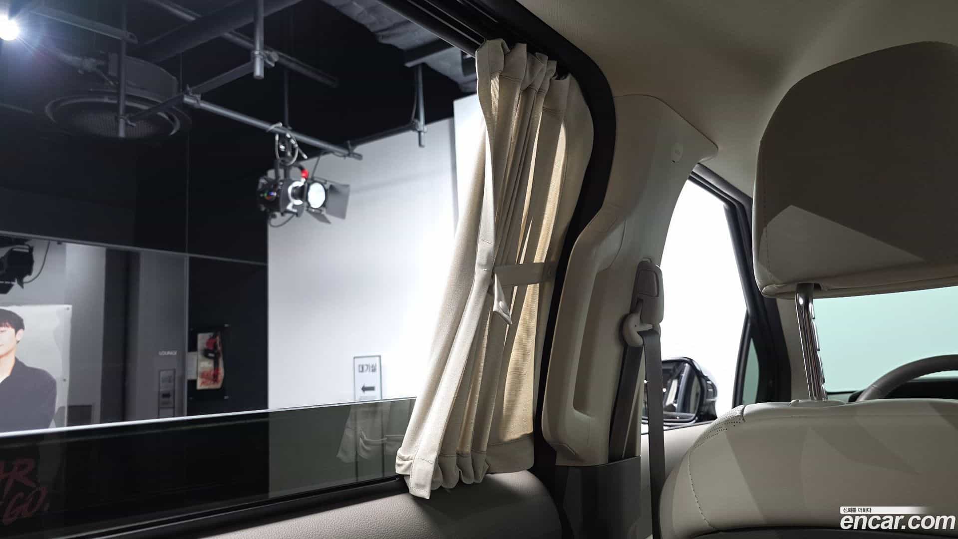 Canival Kia 2022.11-OPTION-046