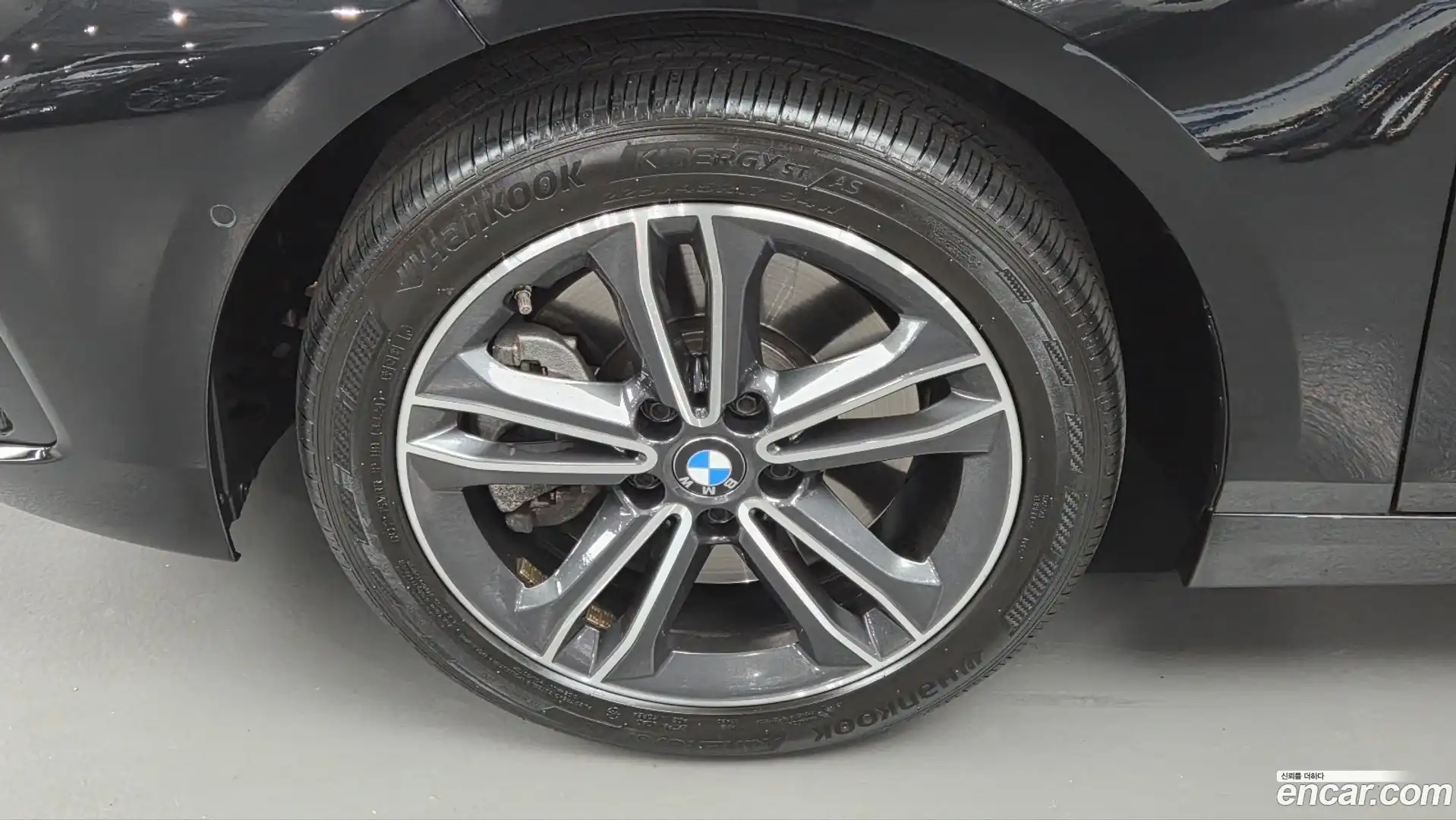 1-Series BMW 2024.2-OUTER-005