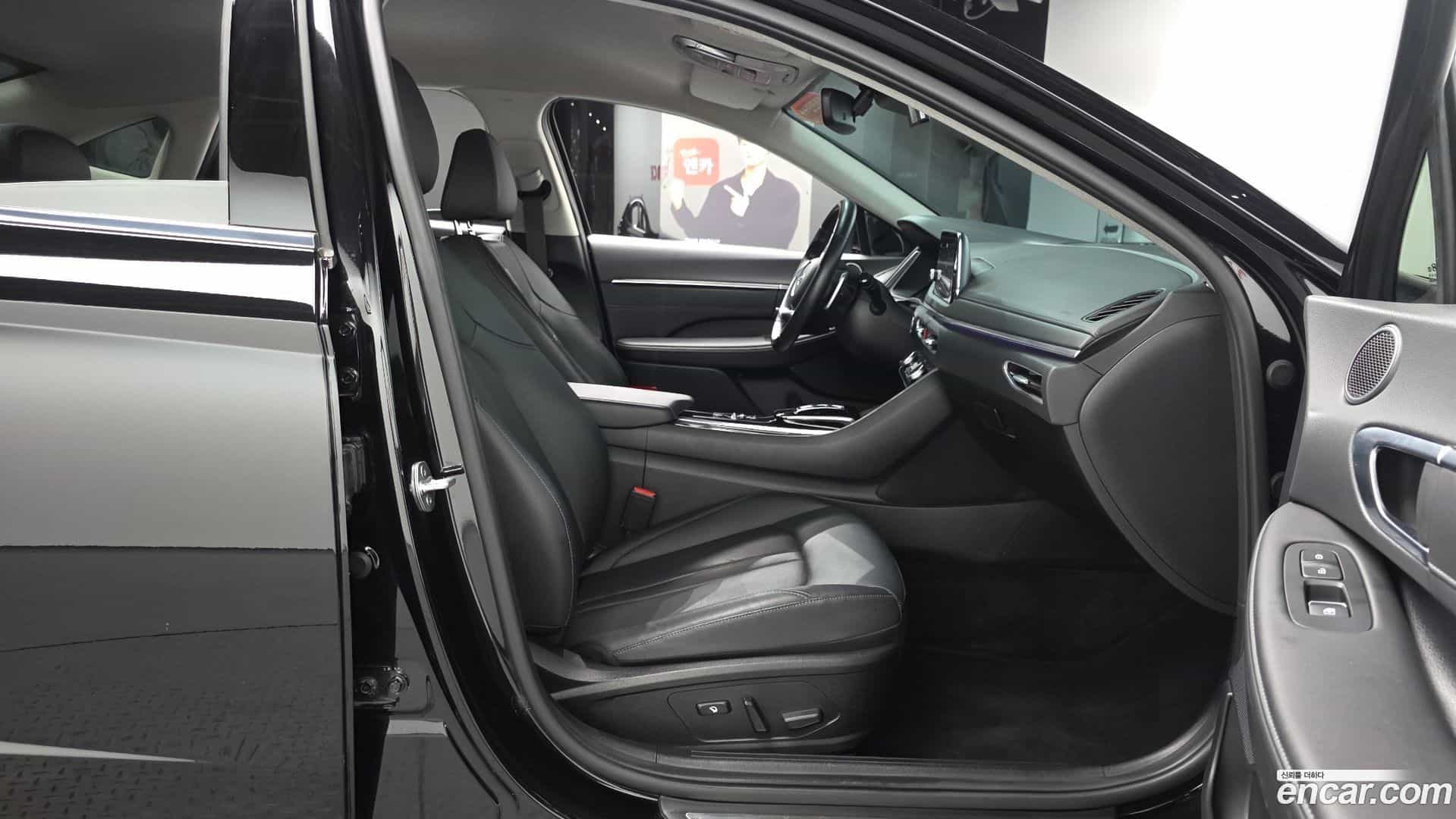 Sonata Hyundai 2022.0-INNER-036