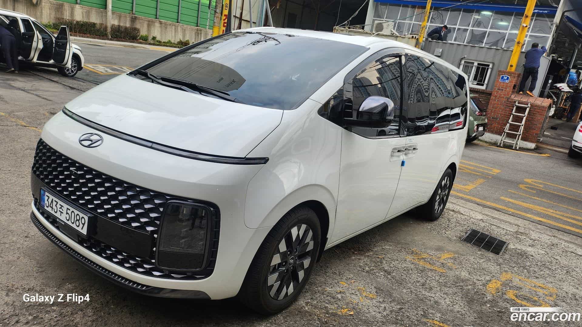 Staria Hyundai 2022.11-OUTER-002