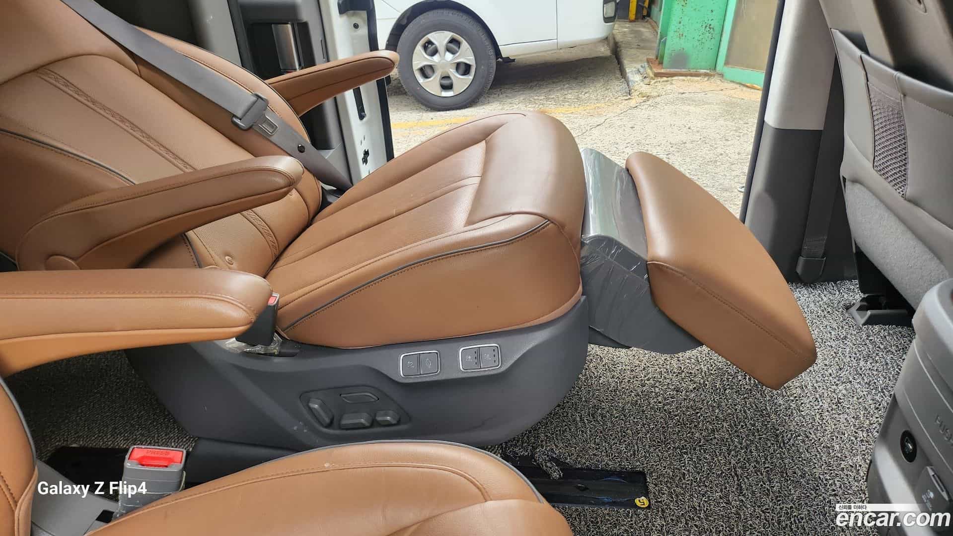 Staria Hyundai 2022.11-INNER-008