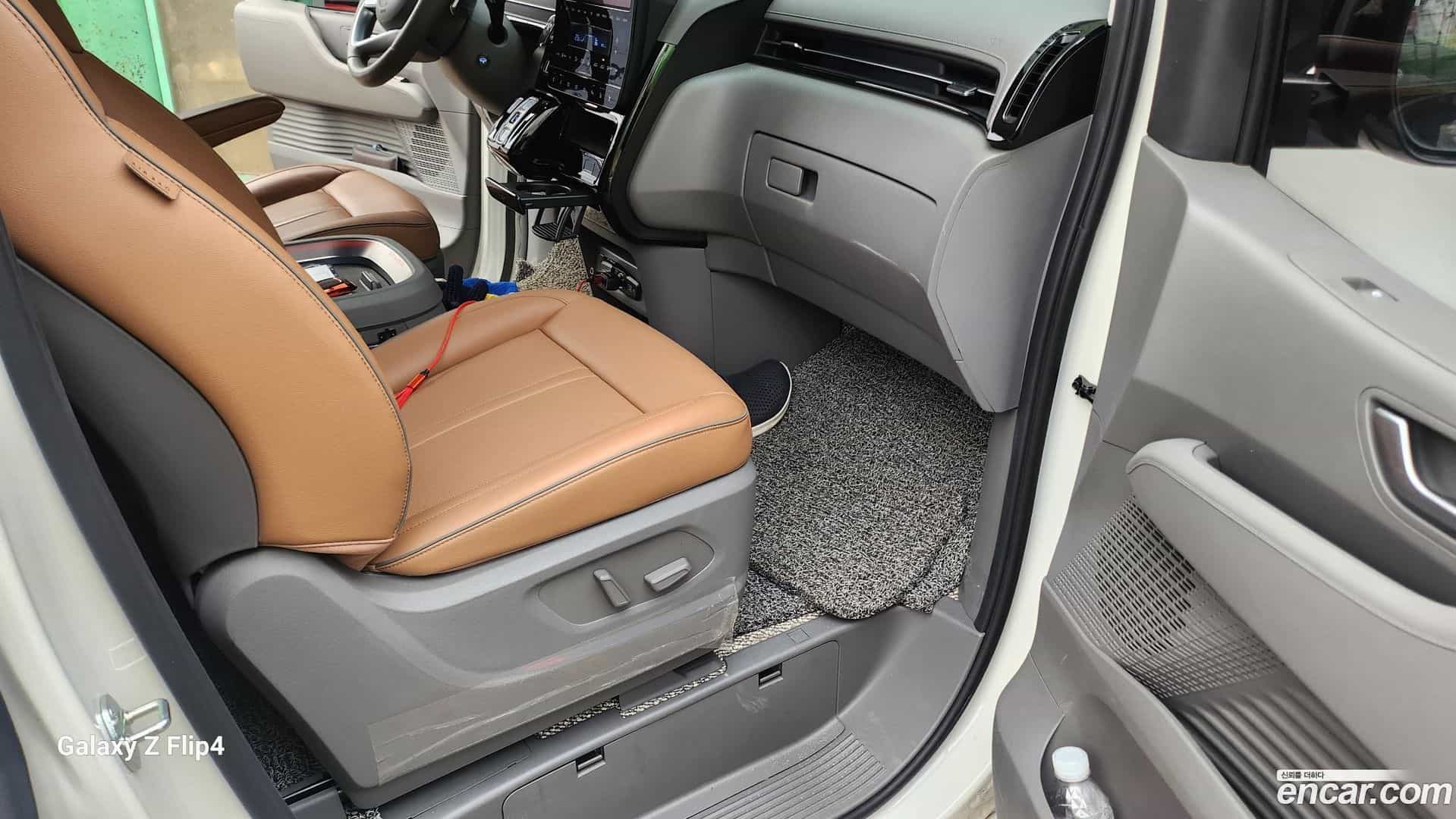Staria Hyundai 2022.11-INNER-010