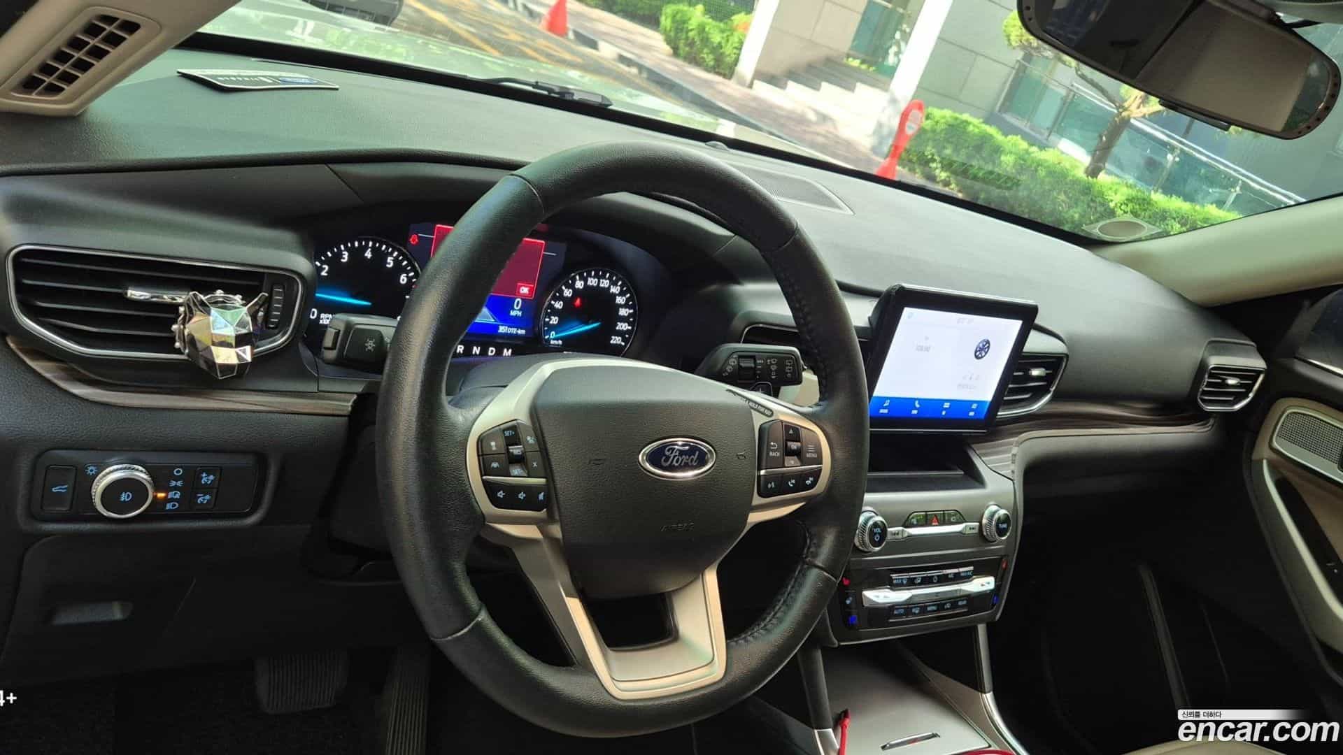 Explorer Ford 2020.9-INNER-008
