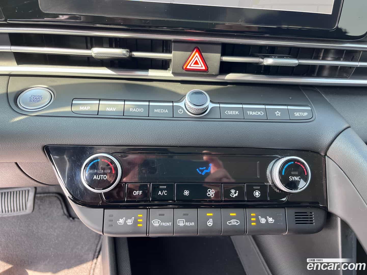 AVANTE Hyundai 2023.3-OPTION-017