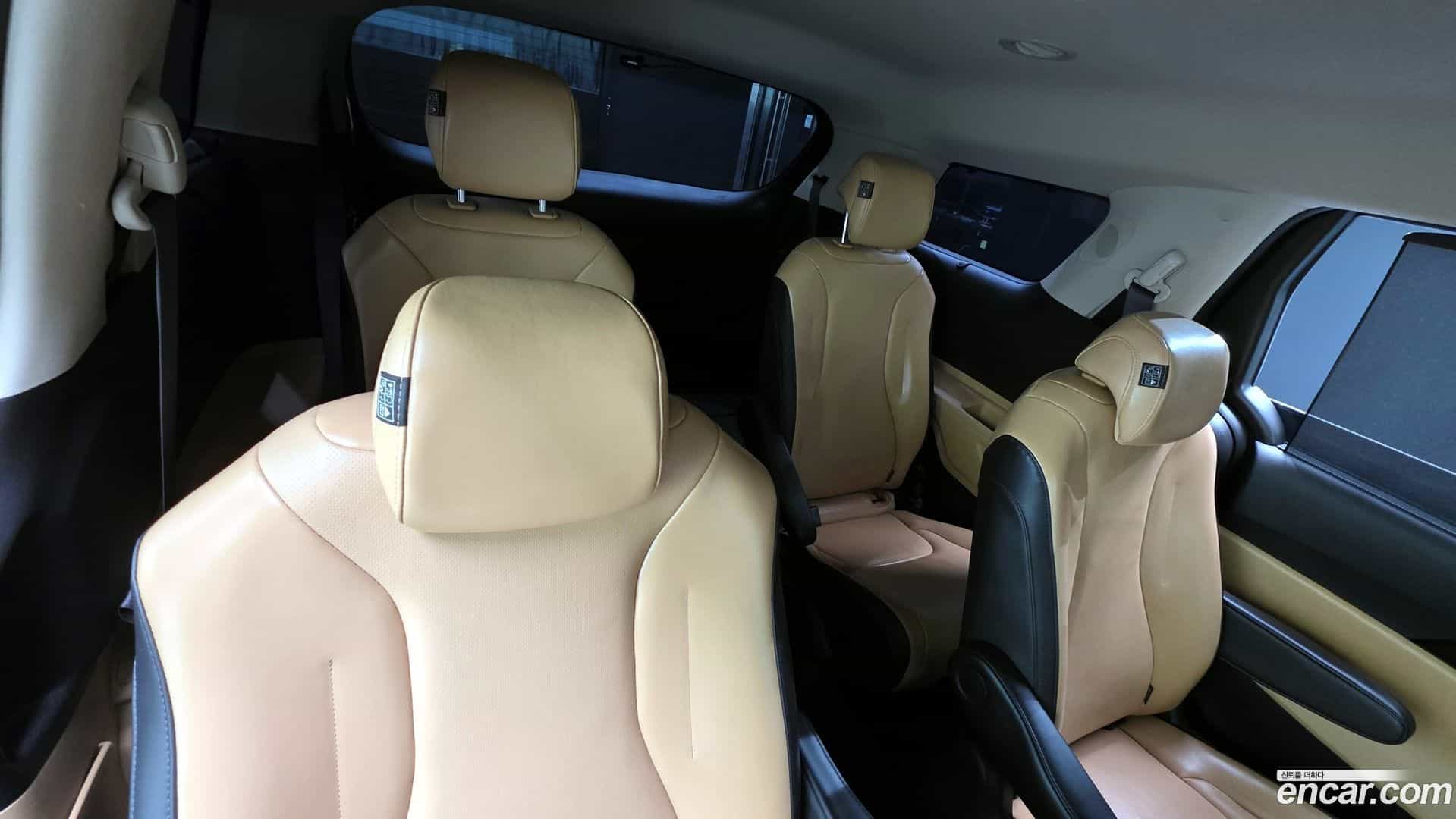 Canival Kia 2023.3-OPTION-016