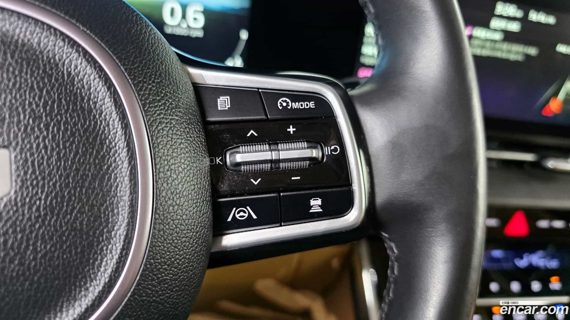 Canival Kia 2023.3-OPTION-023