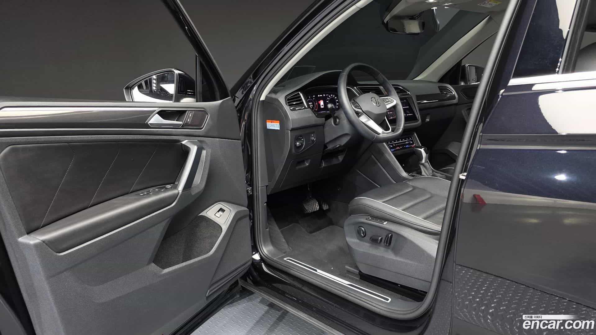 Tiguan Volkswagen 2023.7-INNER-010