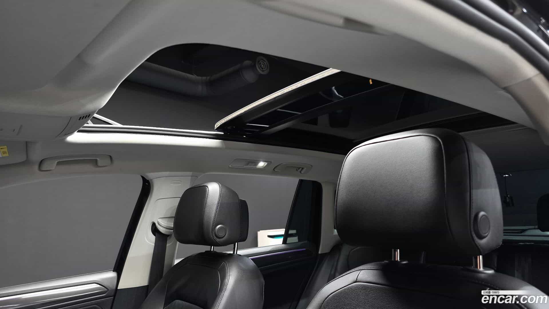 Tiguan Volkswagen 2023.7-OPTION-021