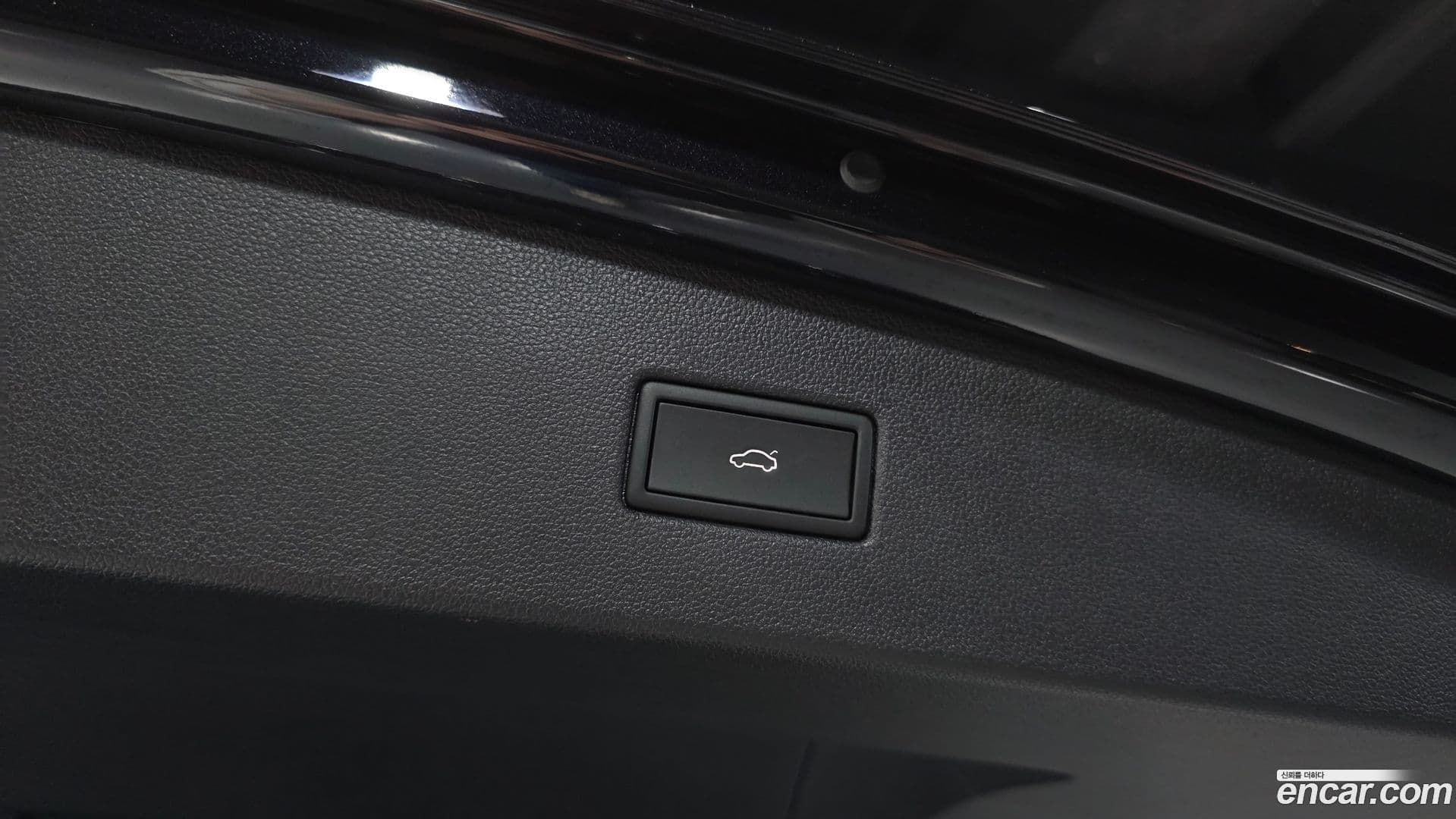 Main__Slider__Photo:Tiguan Volkswagen 2023.7-18