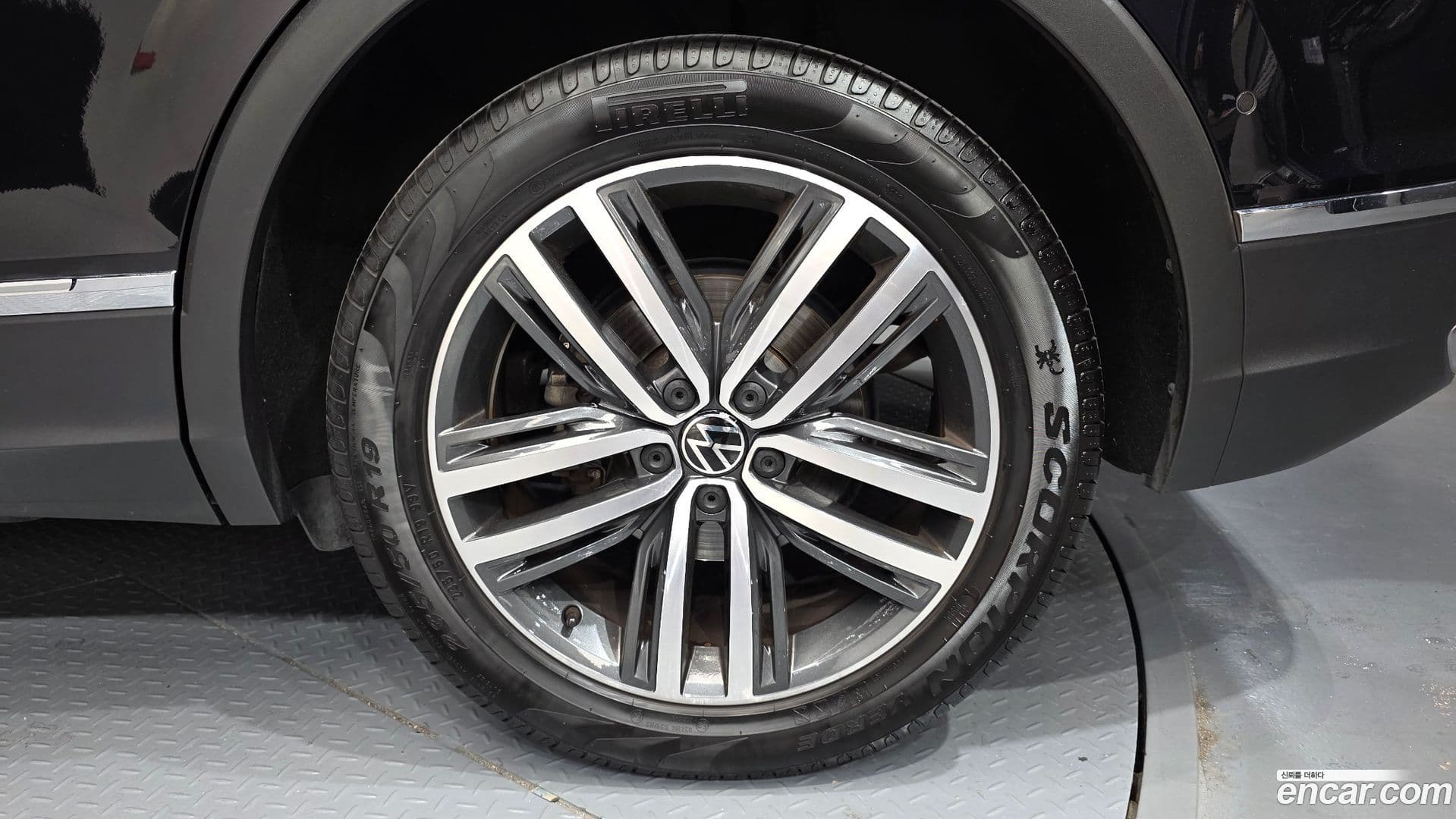 Main__Slider__Photo:Tiguan Volkswagen 2023.7-20