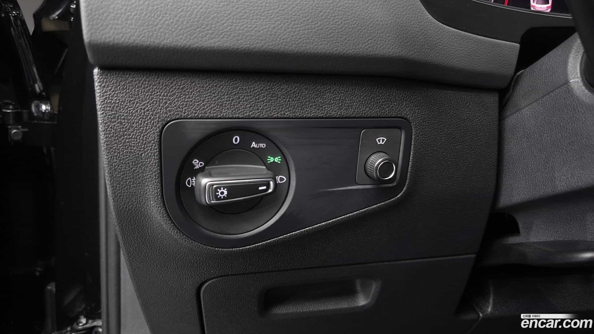Tiguan Volkswagen 2023.7-OPTION-046