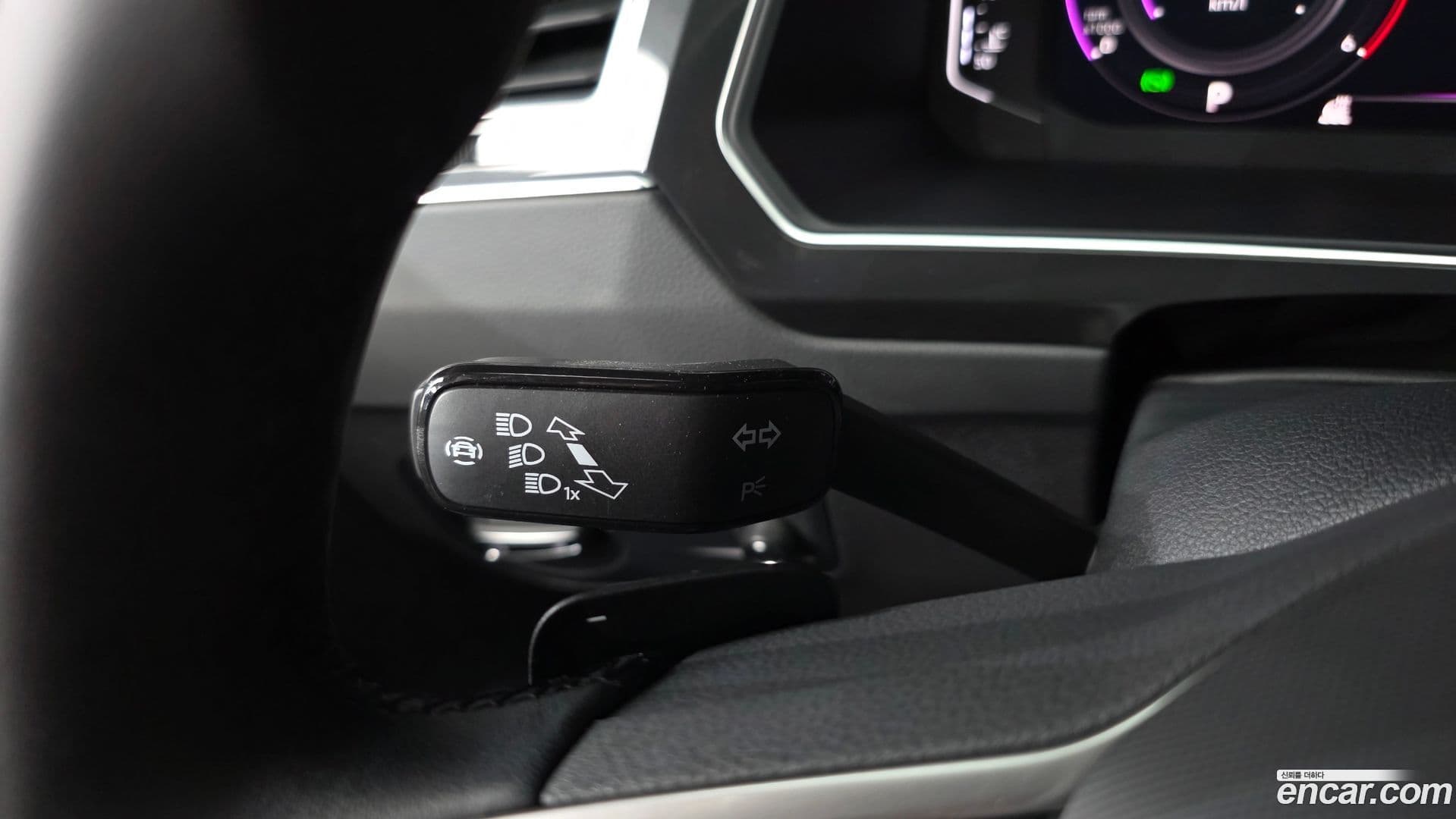 Main__Slider__Photo:Tiguan Volkswagen 2023.7-35
