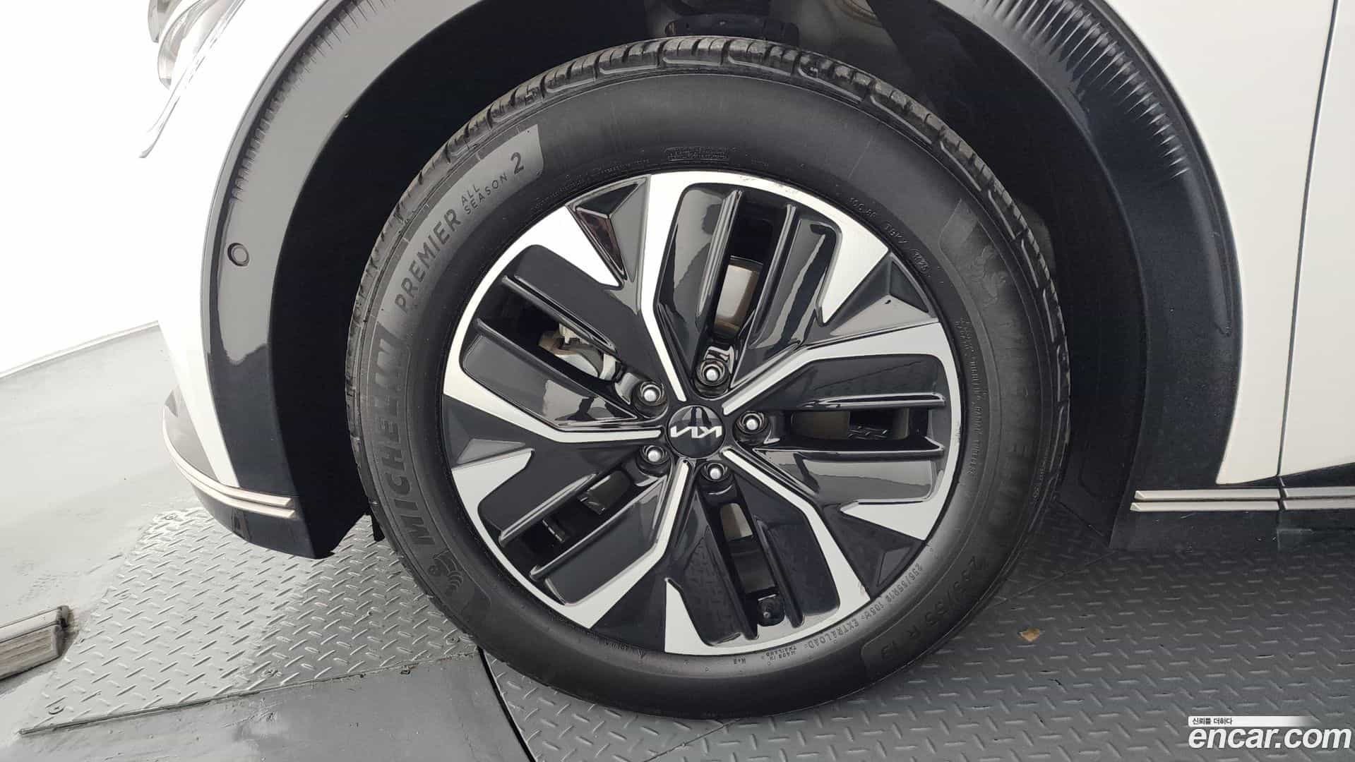 EV6 Kia 2024.5-OUTER-005