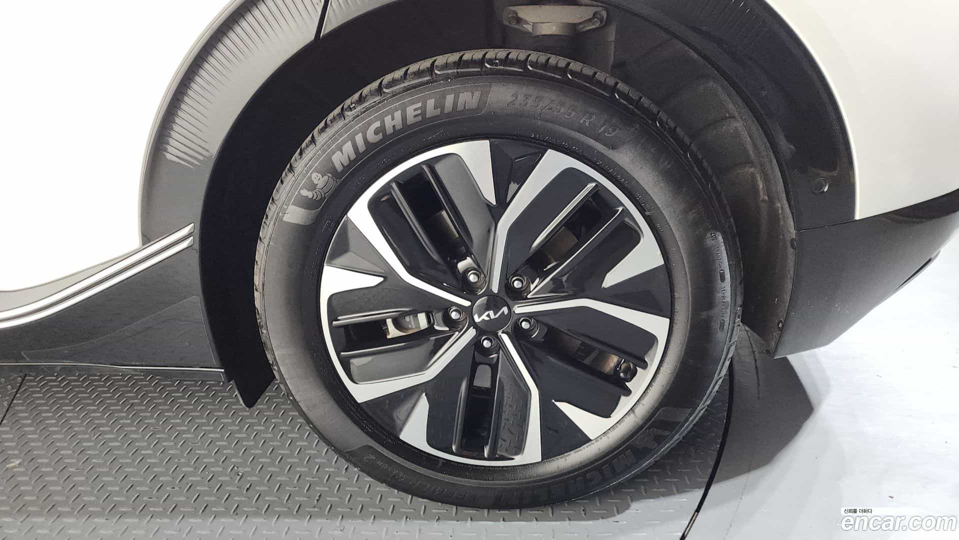 EV6 Kia 2024.5-OUTER-031