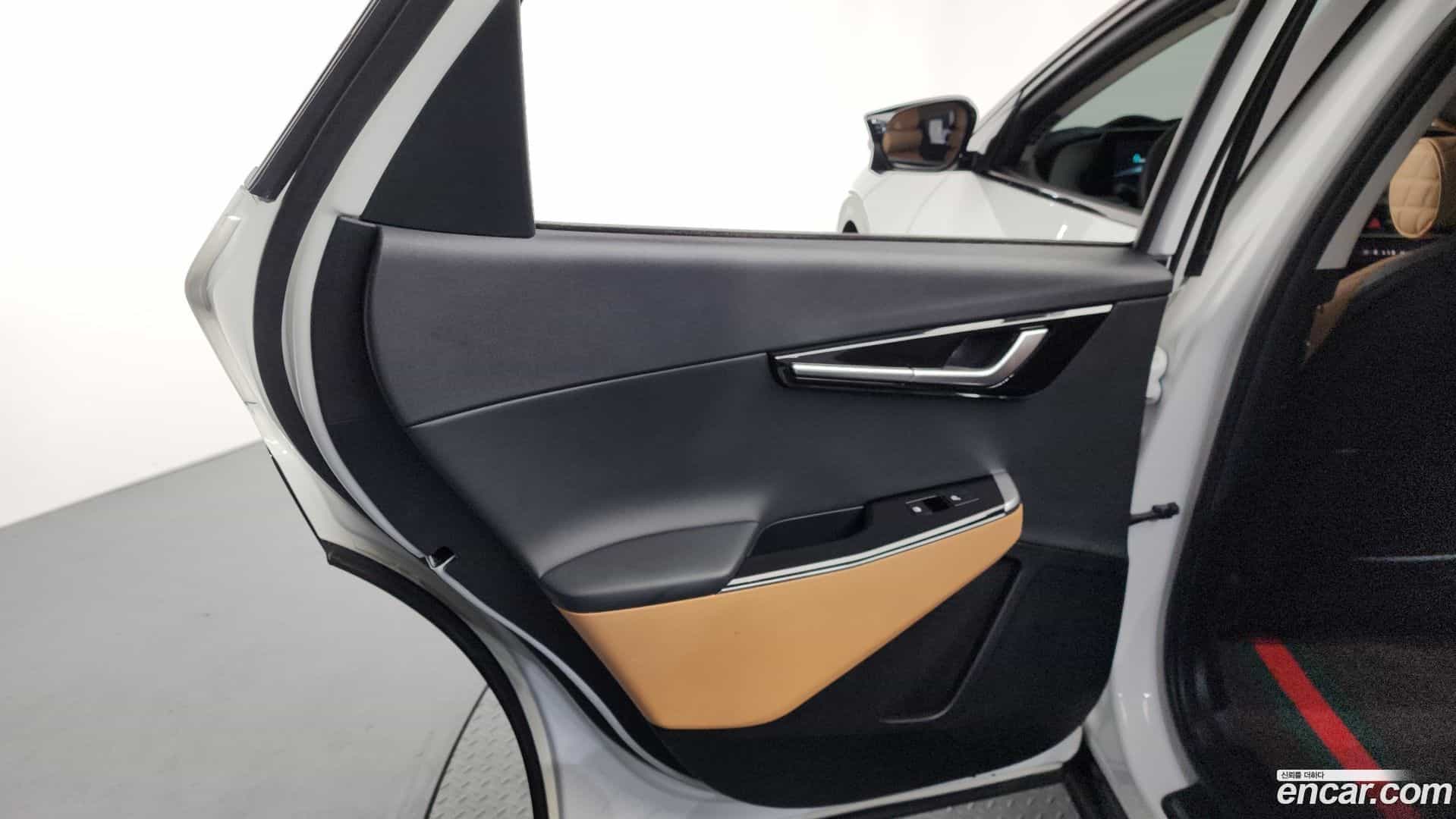 EV6 Kia 2024.5-INNER-035