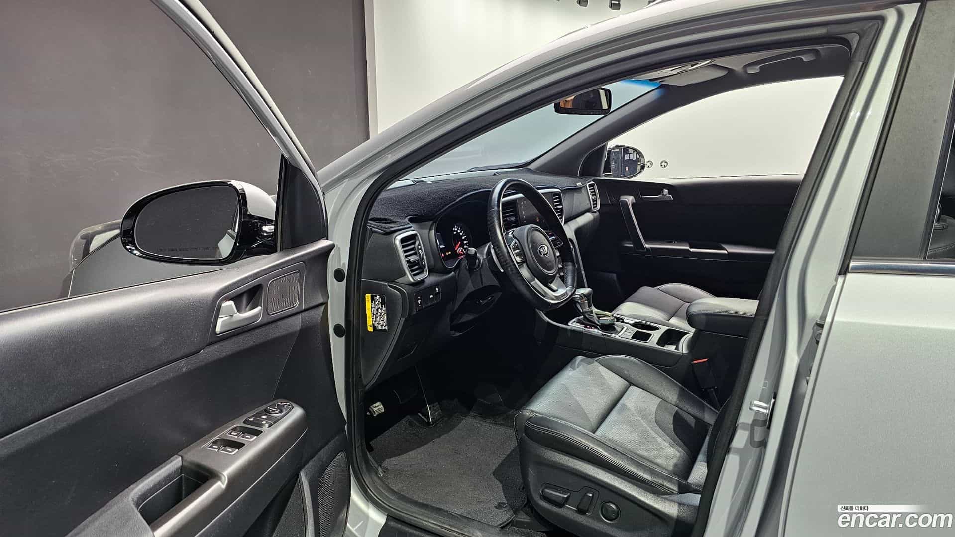 Sportage Kia 2019.3-INNER-010