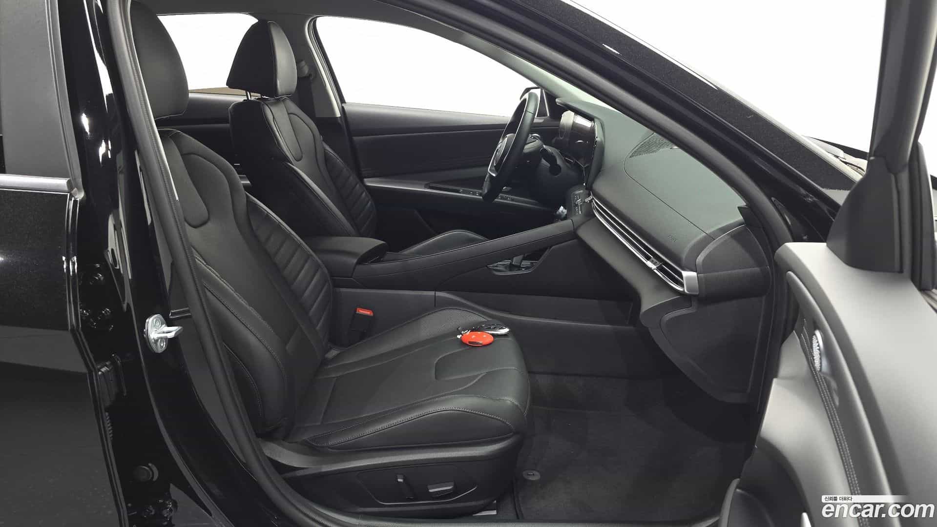 AVANTE Hyundai 2023.6-INNER-010