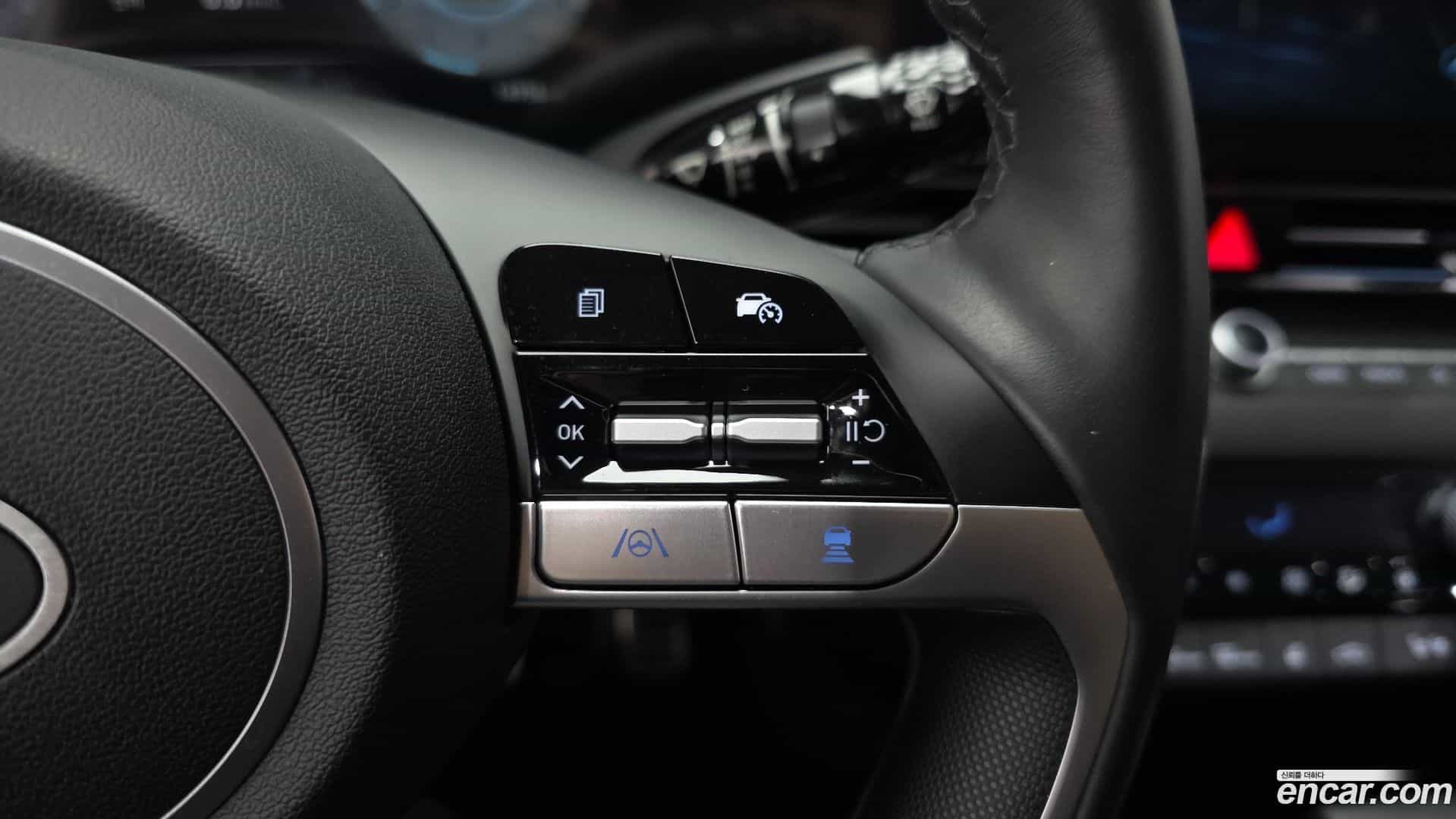 AVANTE Hyundai 2023.6-OPTION-020