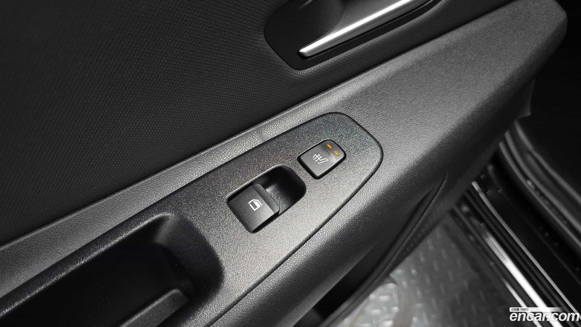 AVANTE Hyundai 2023.6-OPTION-023