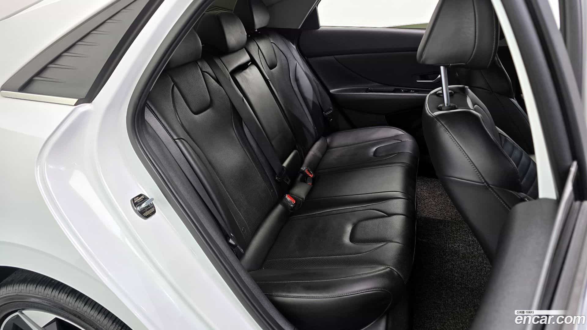 AVANTE Hyundai 2020.11-OPTION-015