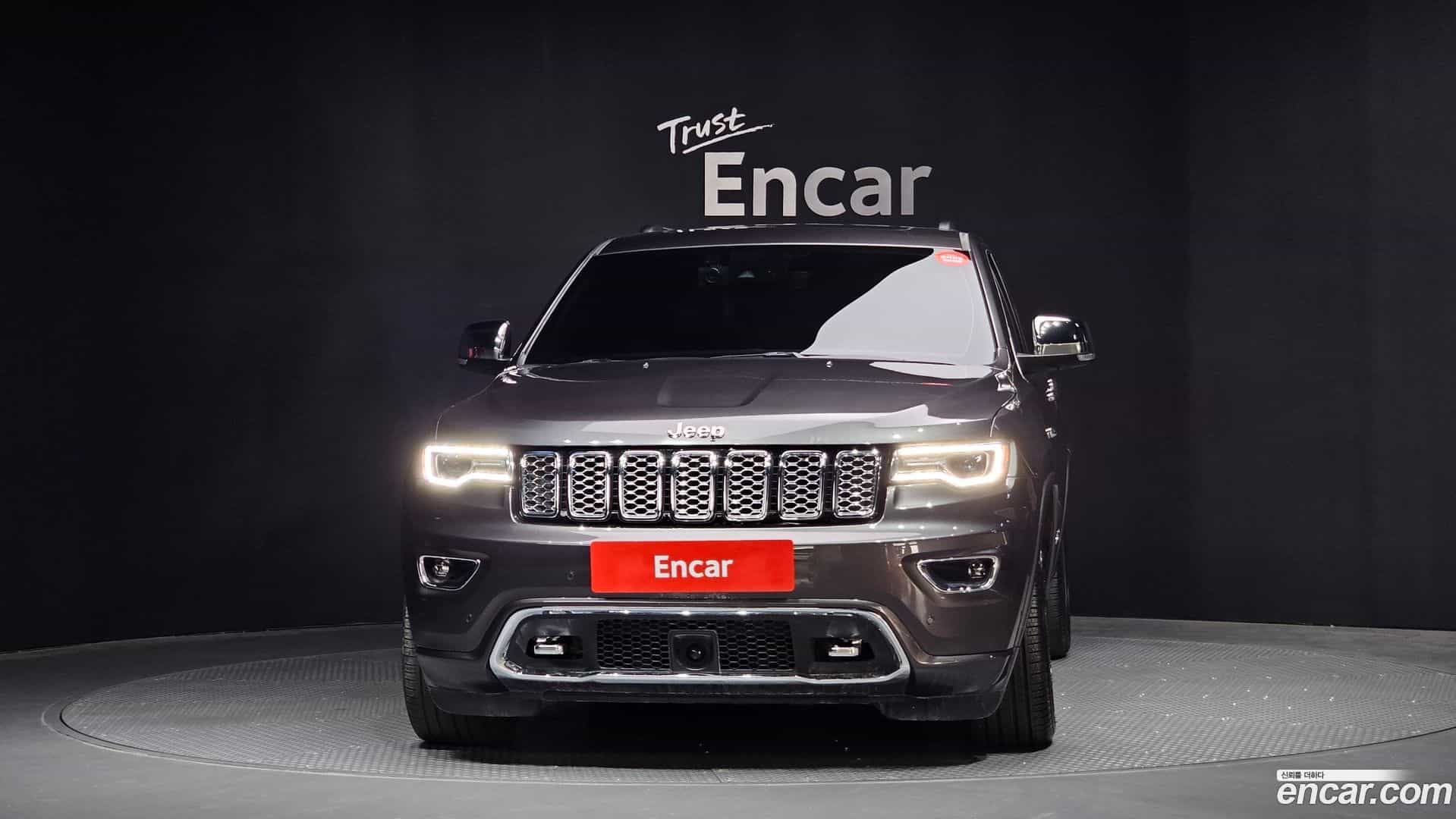 Cherokee Jeep 2019.3-OUTER-003