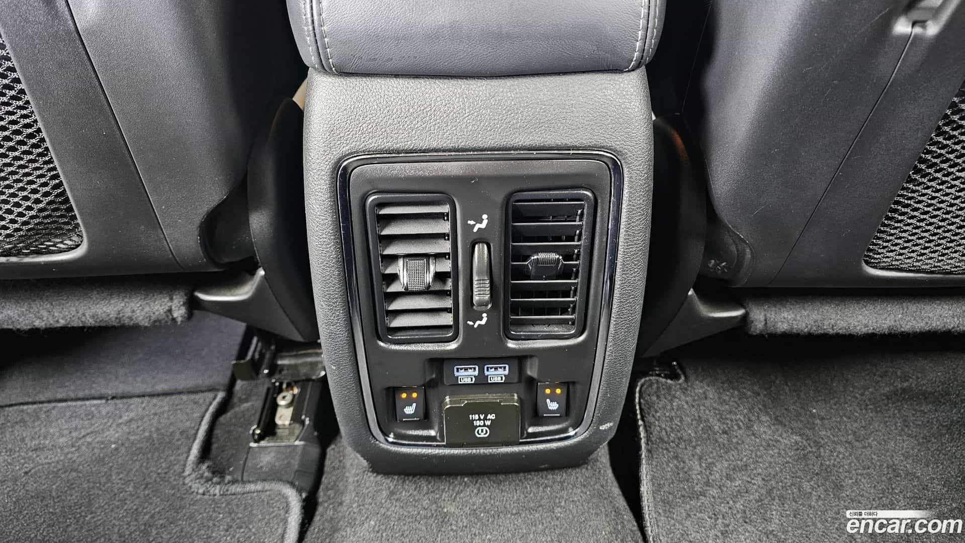 Cherokee Jeep 2019.3-OPTION-023