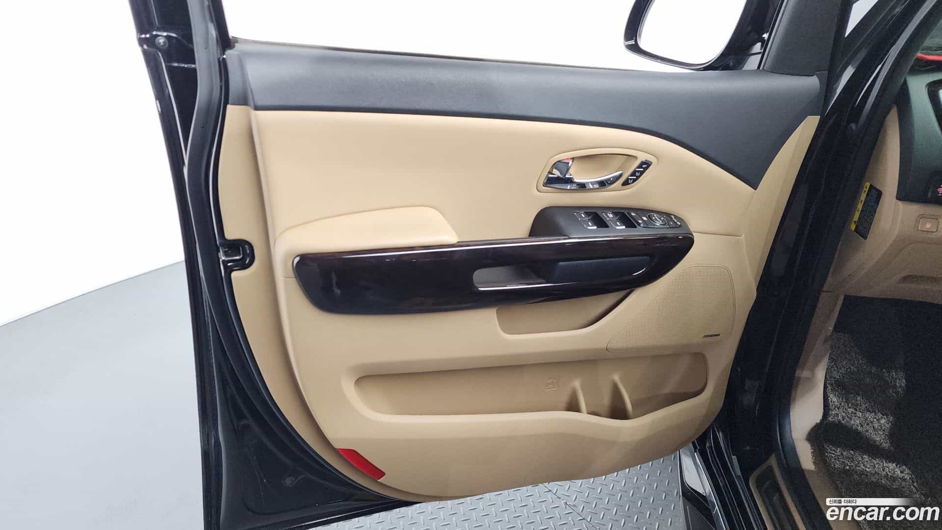 Canival Kia 2018.5-INNER-035