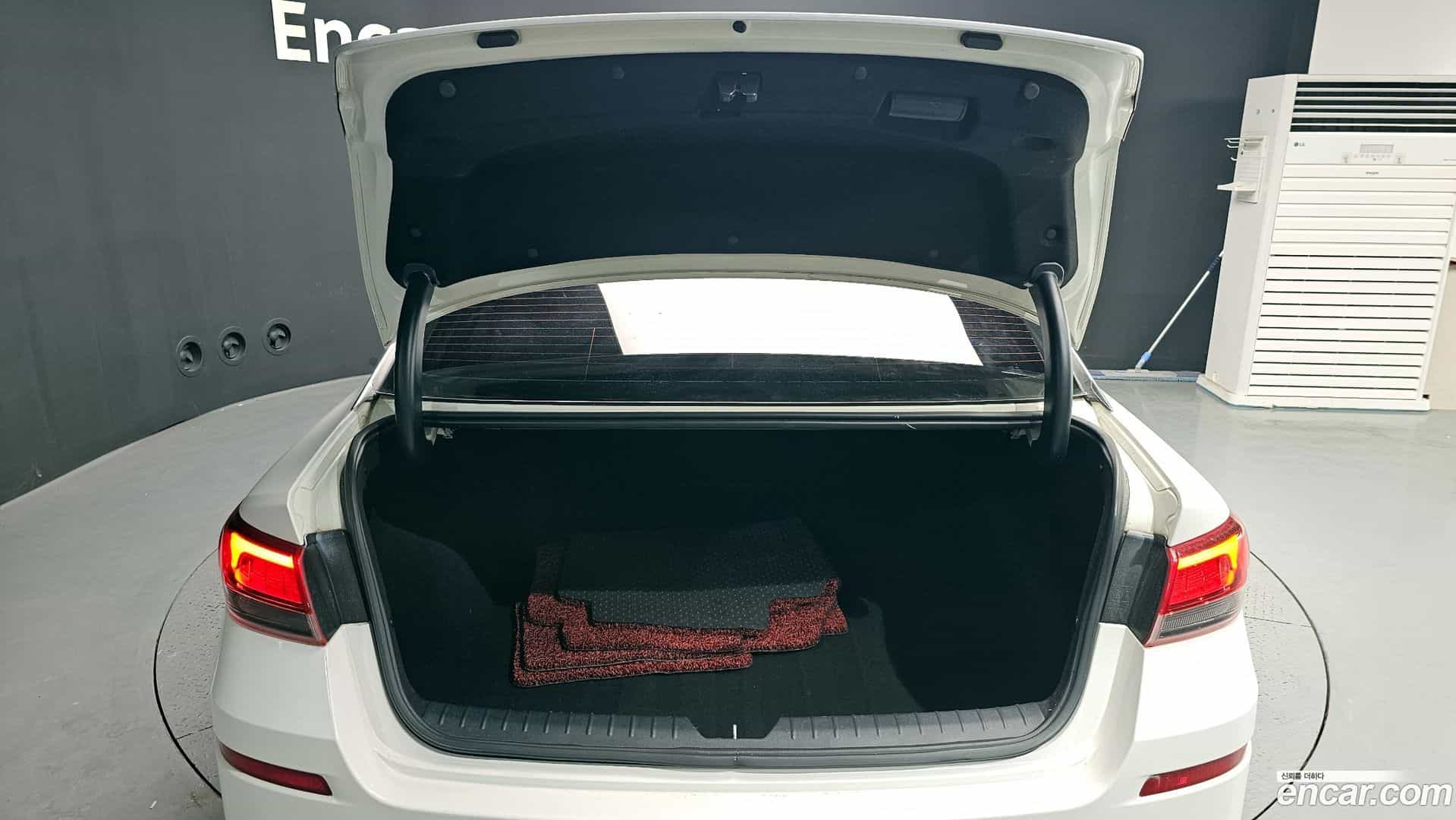 K5 Kia 2018.6-OPTION-024