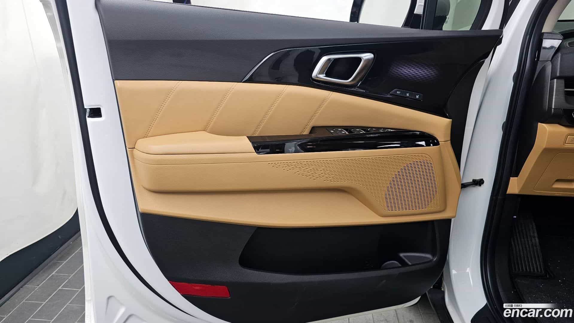 Canival Kia 2021.3-INNER-034