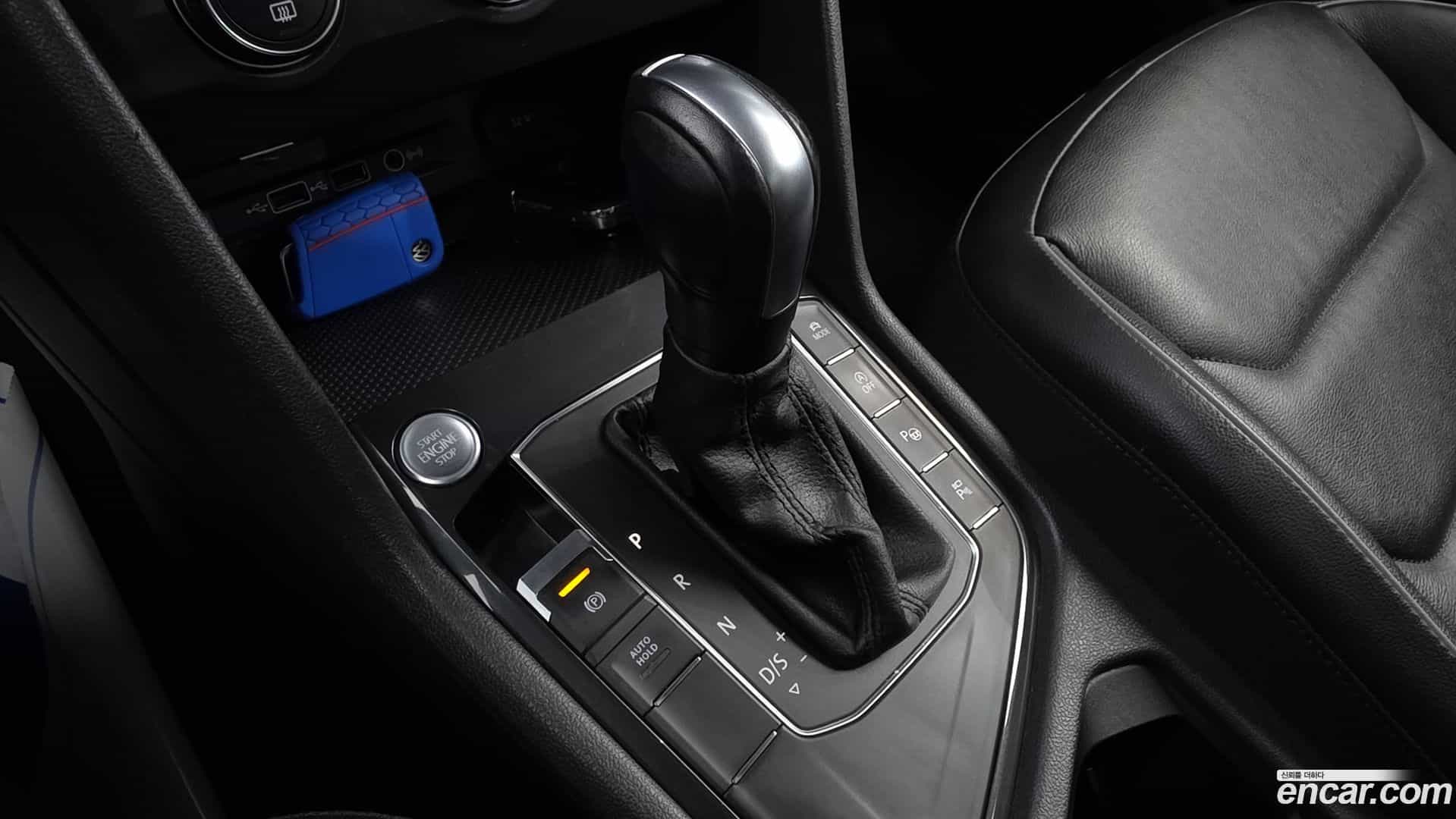 Tiguan Volkswagen 2019.10-INNER-009