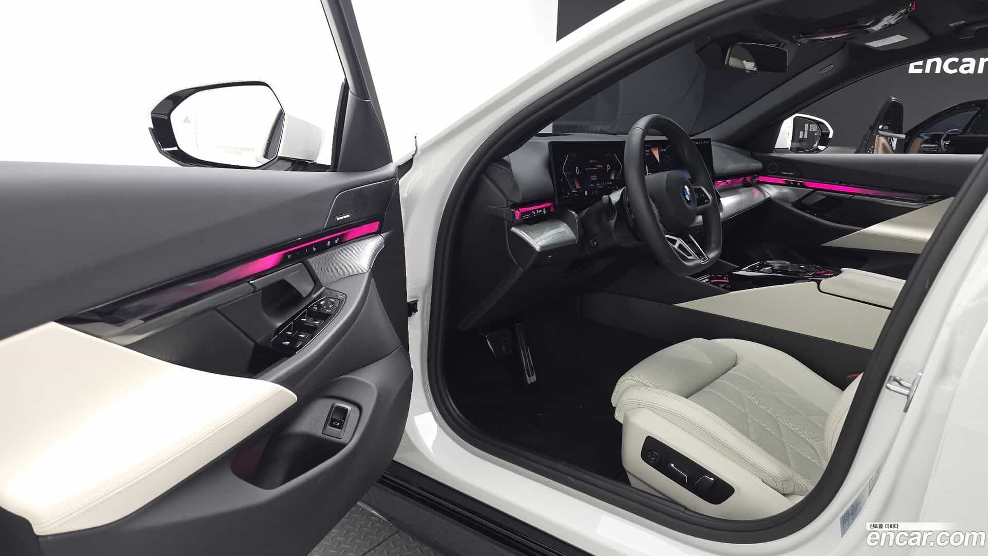 5-Series BMW 2025.7-OPTION-015