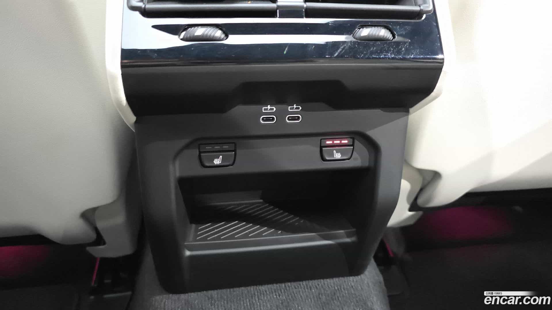 5-Series BMW 2025.7-OPTION-023