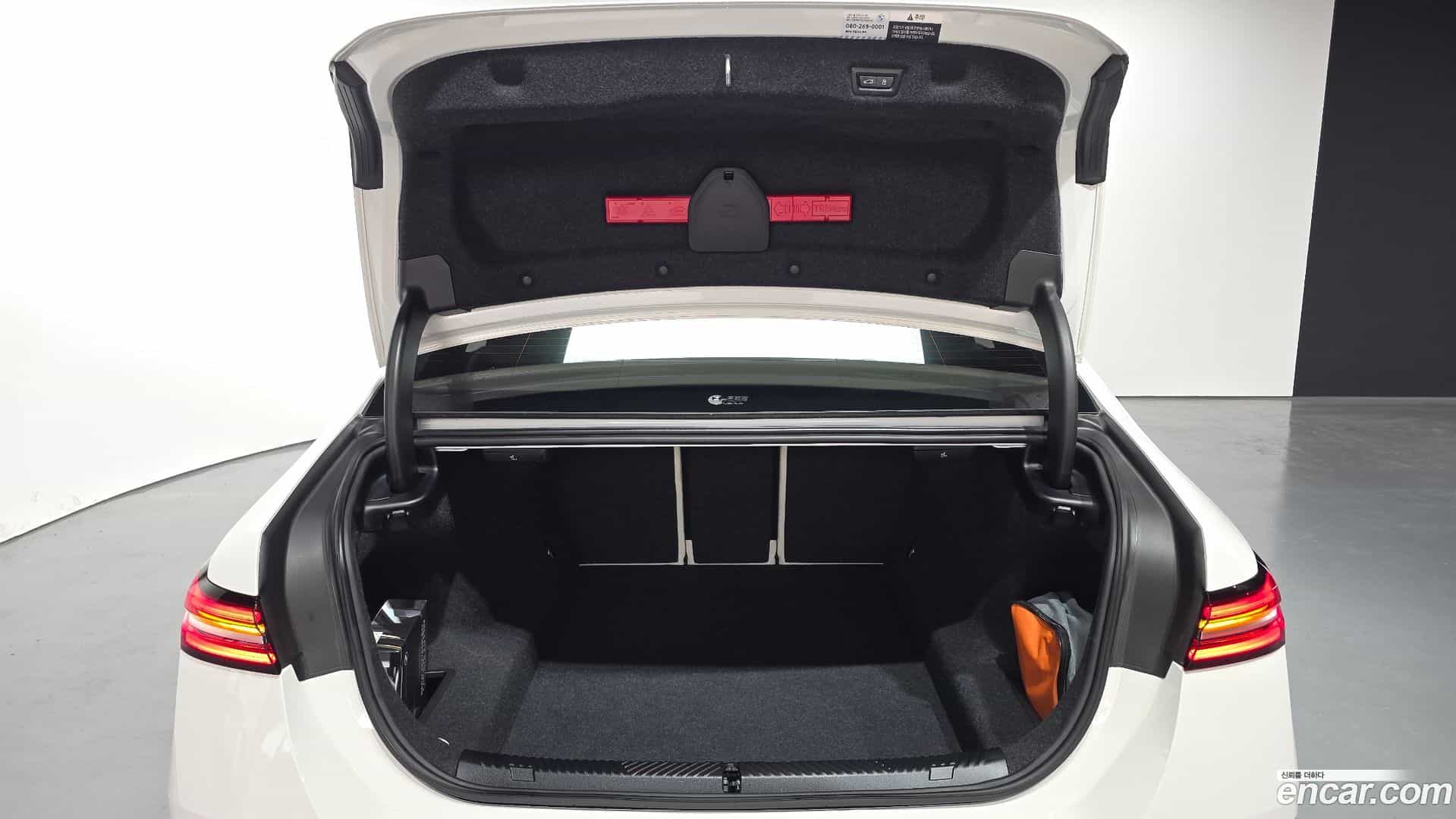 5-Series BMW 2025.7-OPTION-024