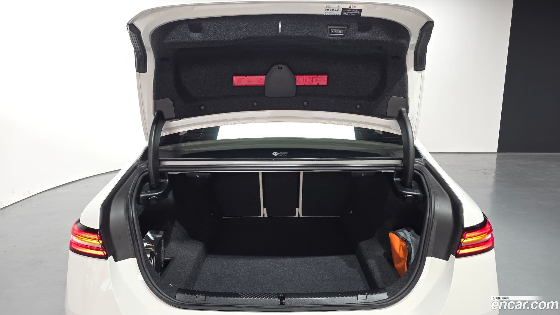 Main__Slider__Photo:5-Series BMW 2025.7-19
