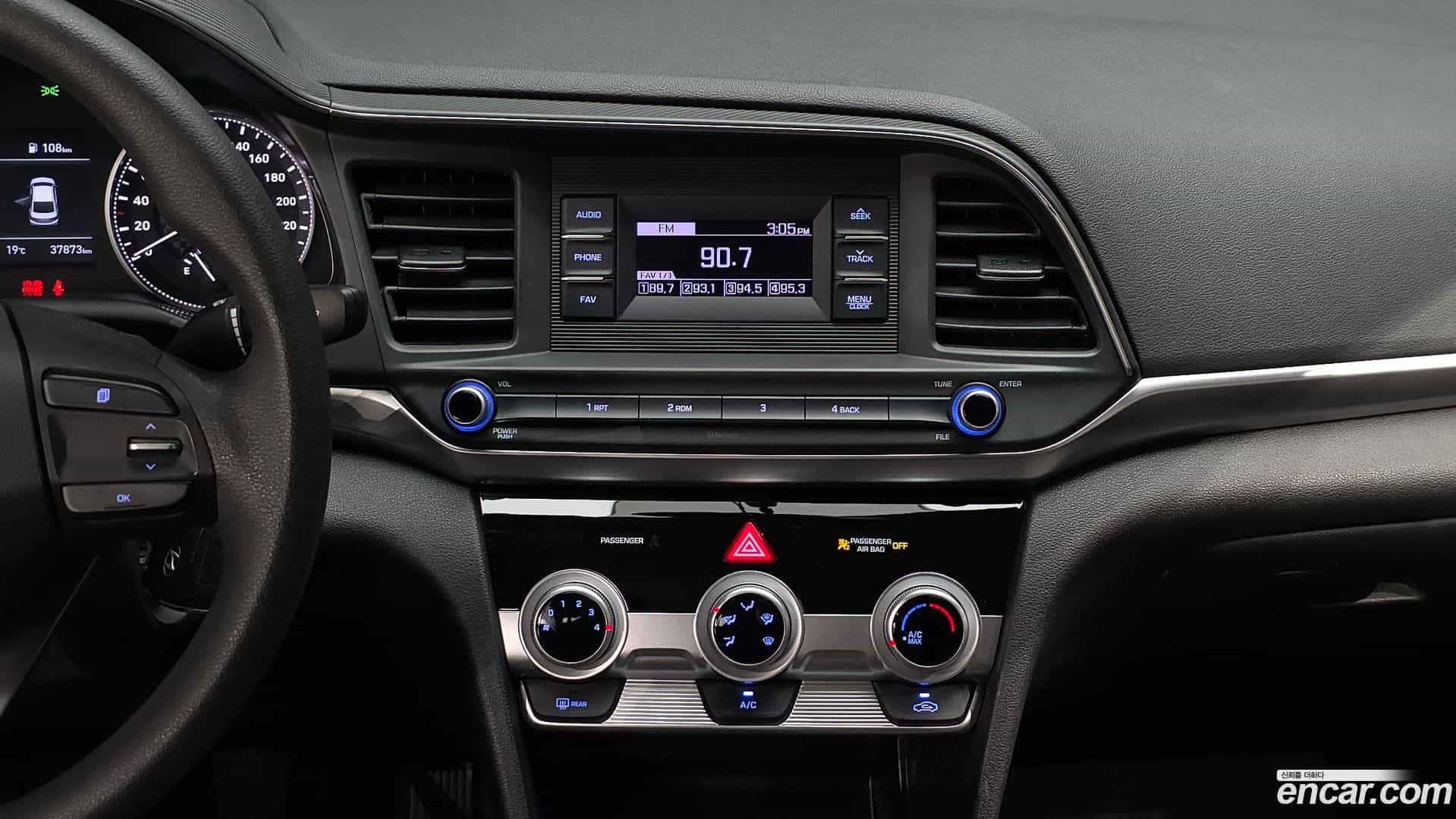 AVANTE Hyundai 2019.3-OPTION-018