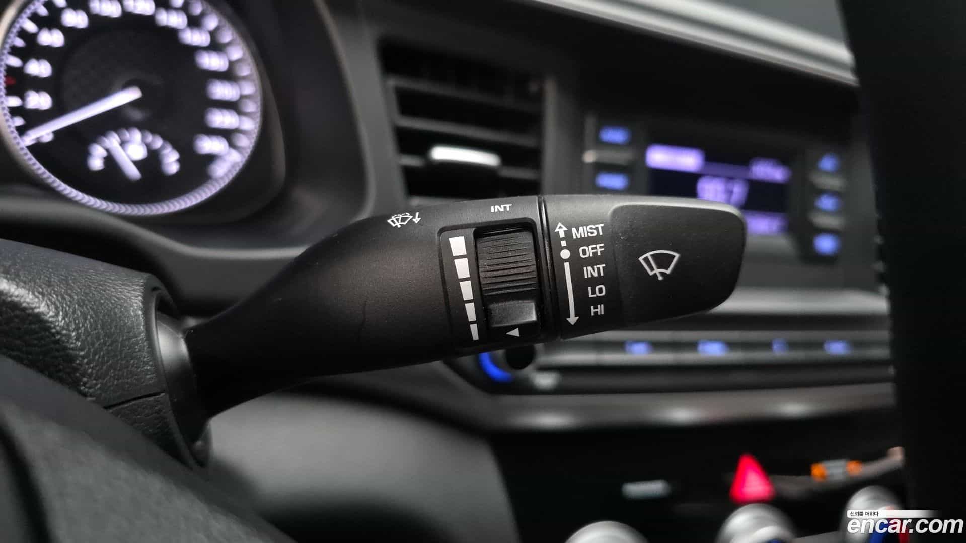 AVANTE Hyundai 2019.3-INNER-036