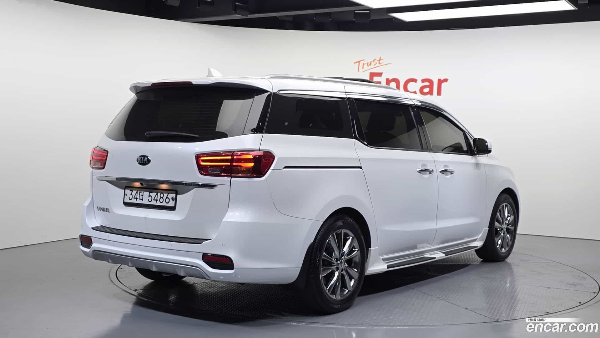 Canival Kia 2018.4-OUTER-002