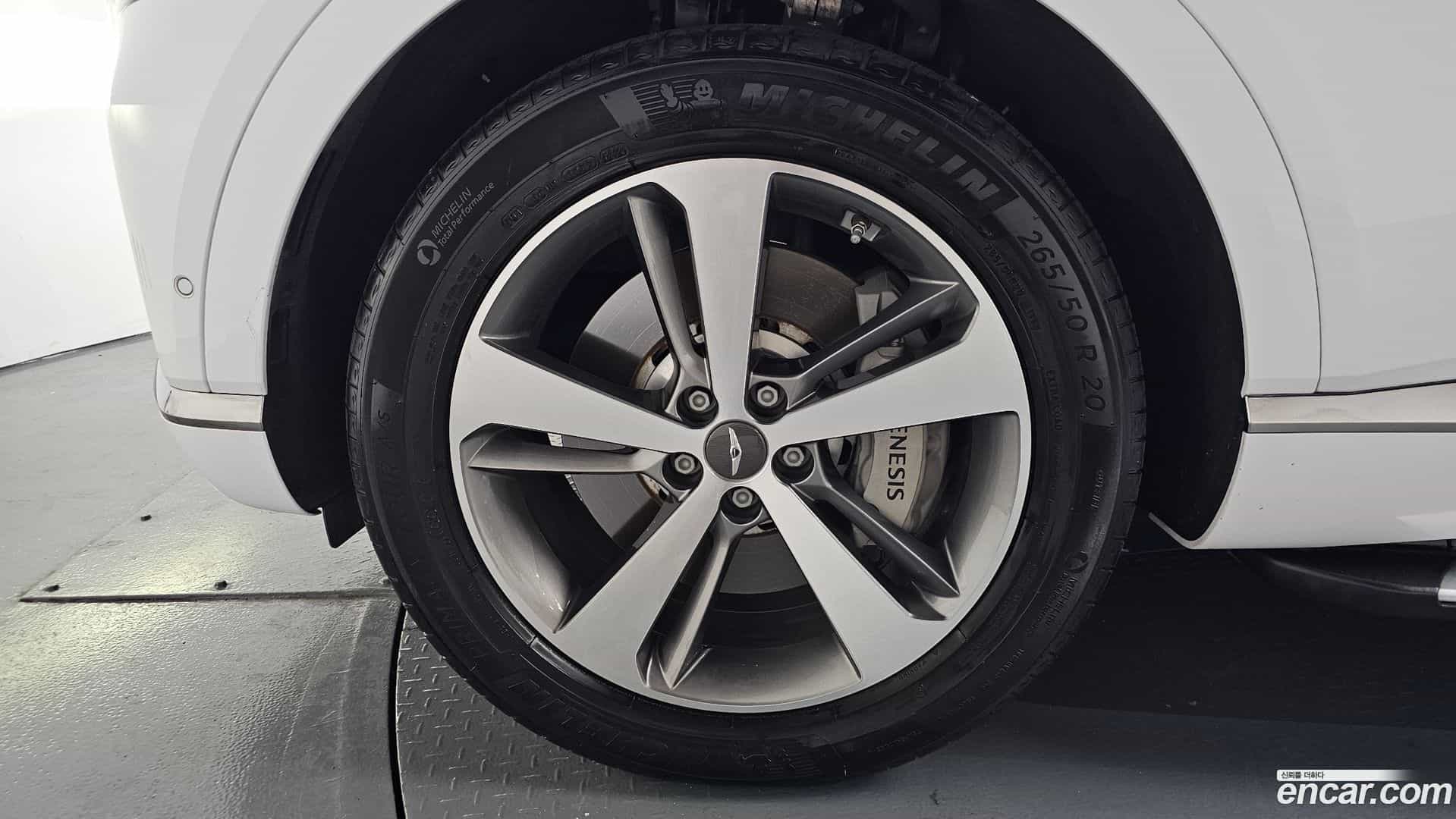 GV80 Genesis 2021.11-OUTER-005
