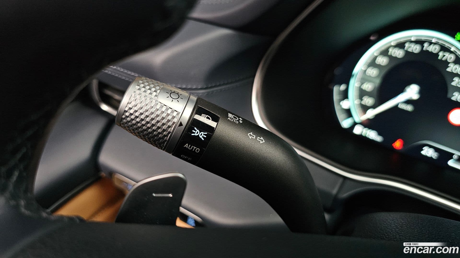 Main__Slider__Photo:GV80 Genesis 2021.11-29