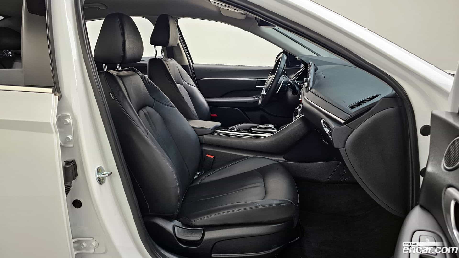 Sonata Hyundai 2022.3-OPTION-015