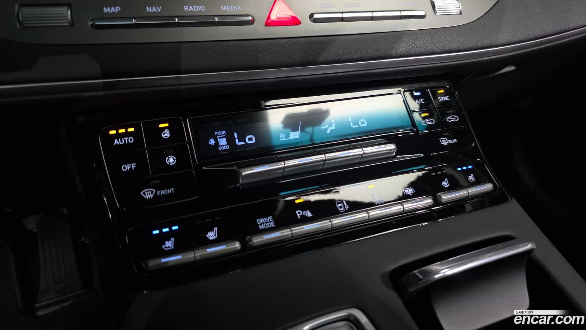 Grandeur Hyundai 2021.5-OPTION-020