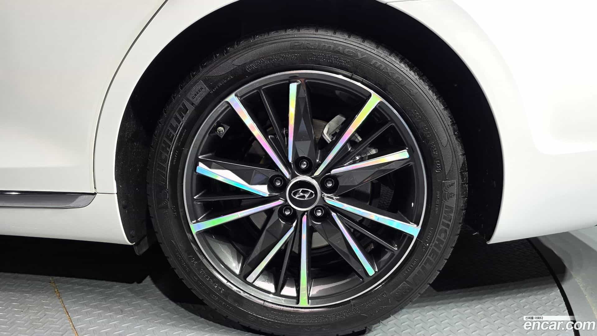 Grandeur Hyundai 2021.5-OUTER-031