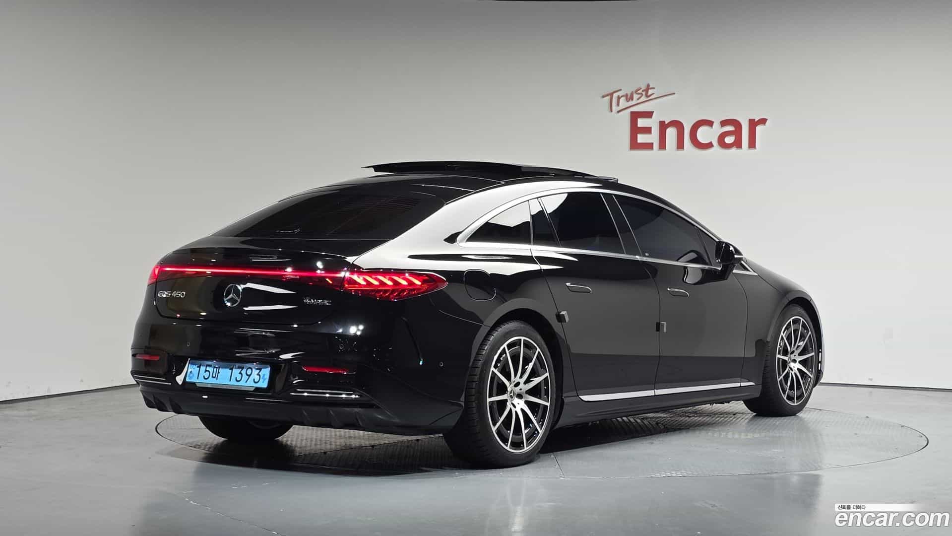 EQS Mercedes-Benz 2022.11-OUTER-002