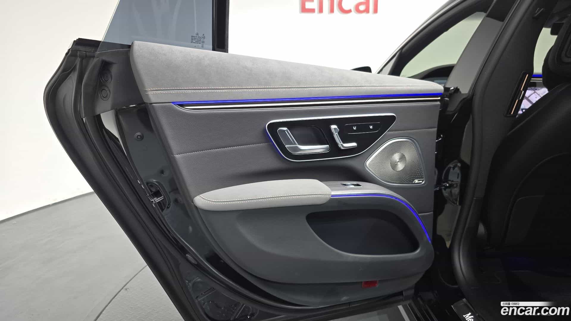 EQS Mercedes-Benz 2022.11-INNER-035