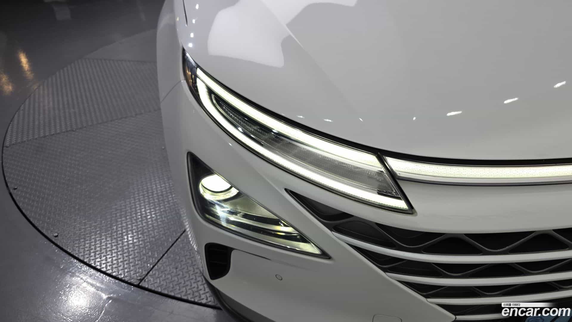 Nexo Hyundai 2020.6-OUTER-032