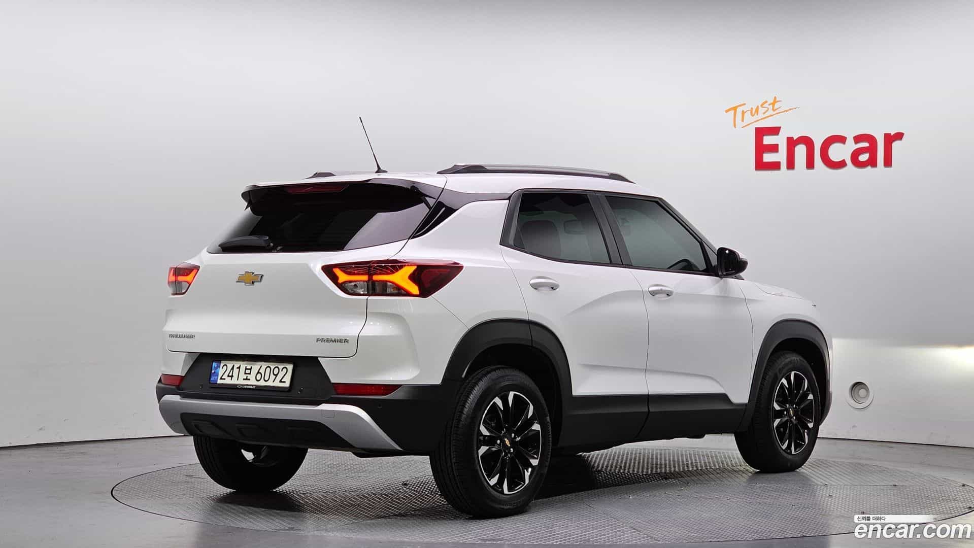Trailblazer Chevrolet 2021.4-OUTER-002