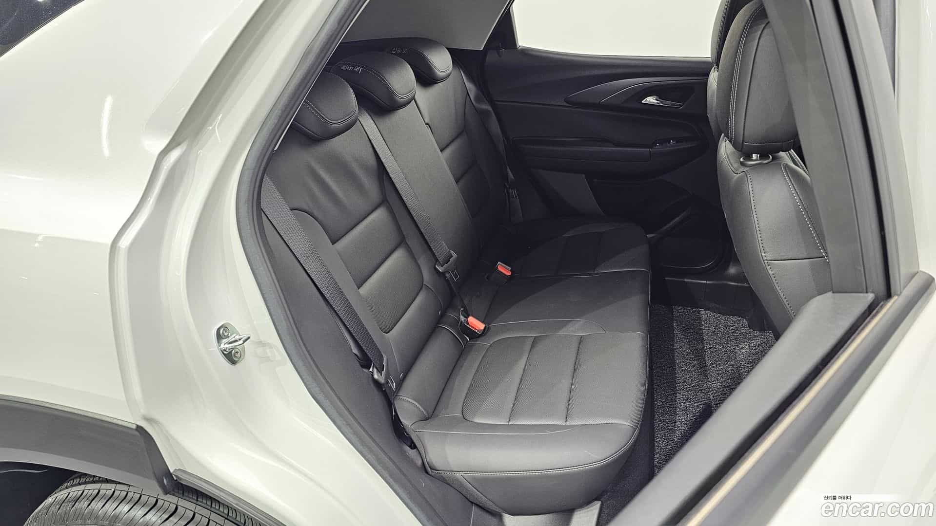 Trailblazer Chevrolet 2021.4-OPTION-015