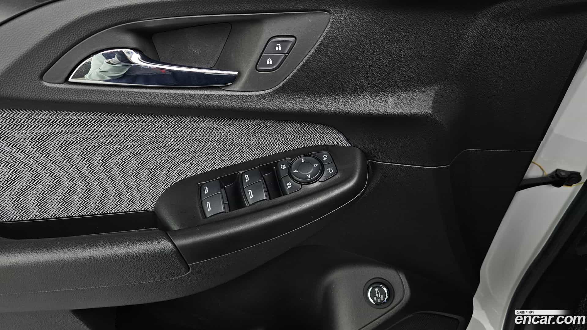 Trailblazer Chevrolet 2021.4-OPTION-021
