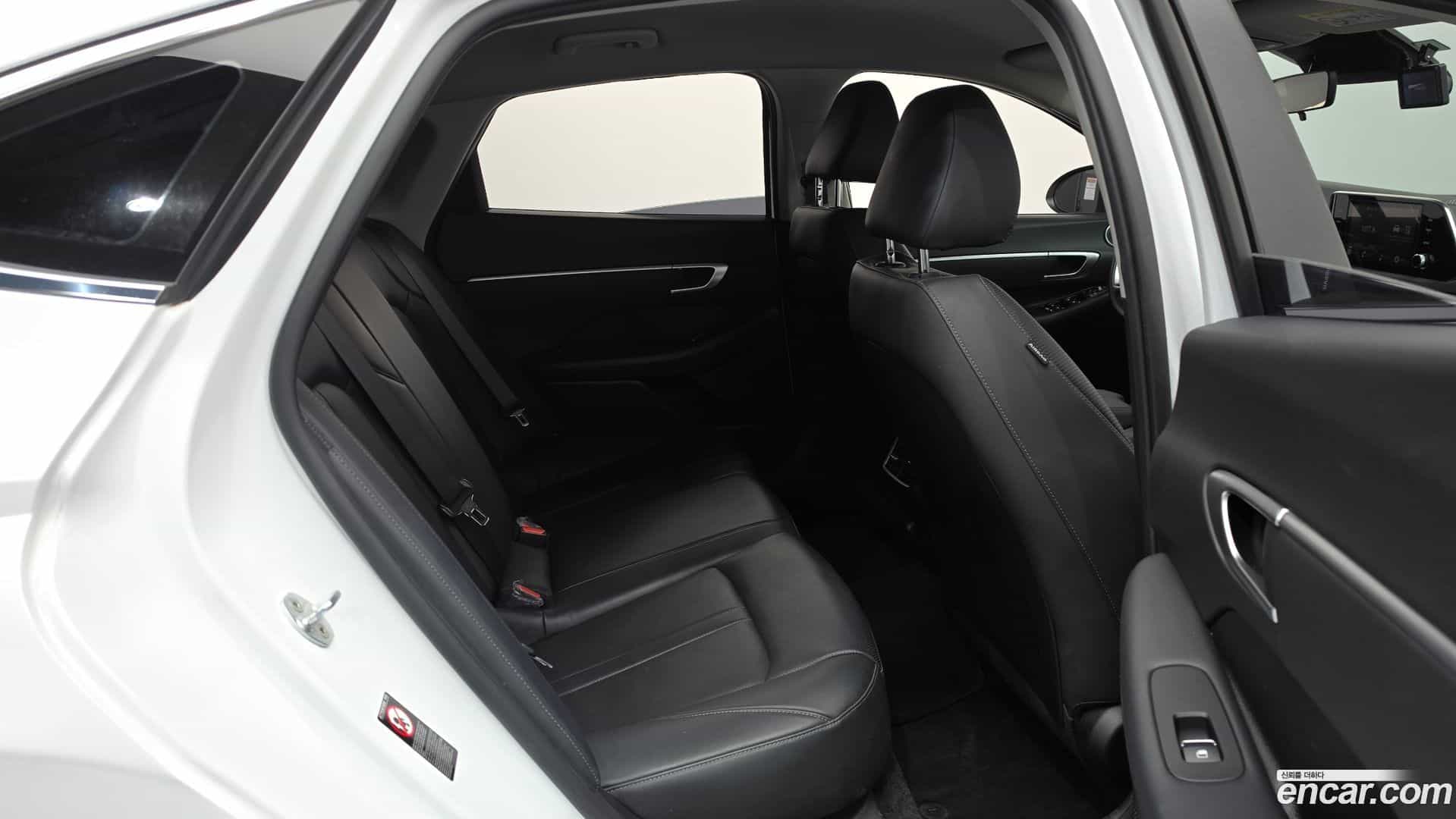 Sonata Hyundai 2021.9-OPTION-015